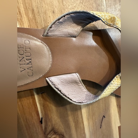 Vince Camuto Women’s Flip Flops | Size 7 - Picture 10 of 12